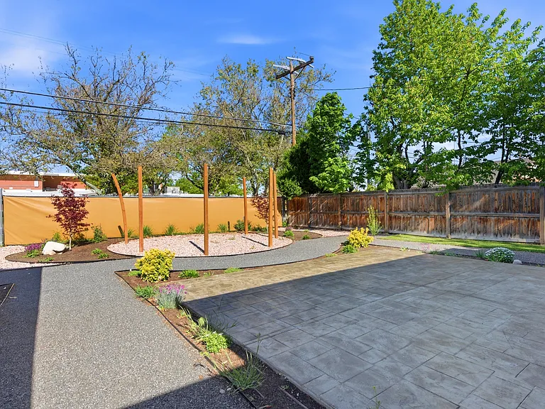1153 N Buccaneer Dr — Photo 44