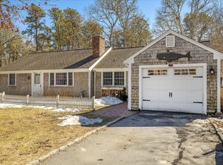 27 Cogswell Path, West Yarmouth, MA 02673