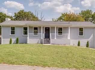 2836 Galesburg Dr, Nashville, TN 37217