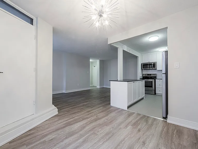 75 Eastdale Ave — Photo 15