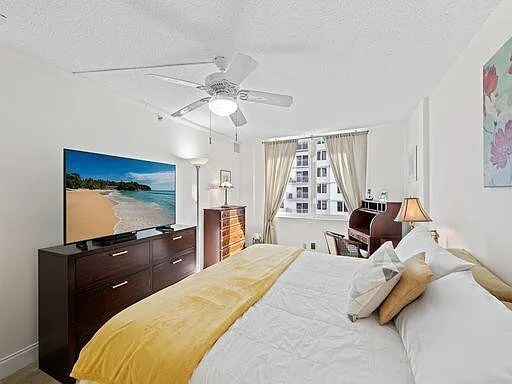 3221 S Ocean Blvd #405 — Photo 10
