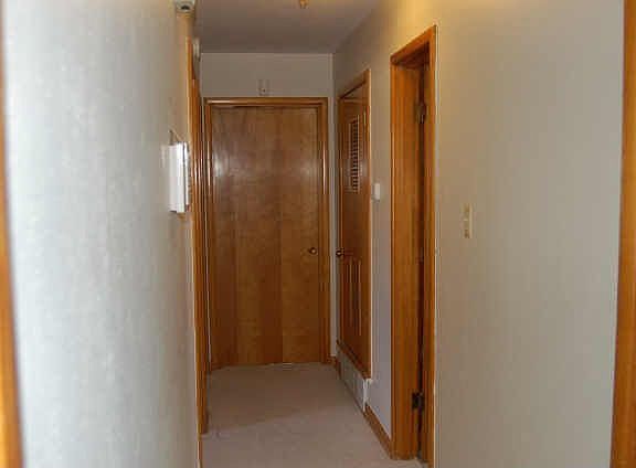 4th image of 3737 Earle Dr