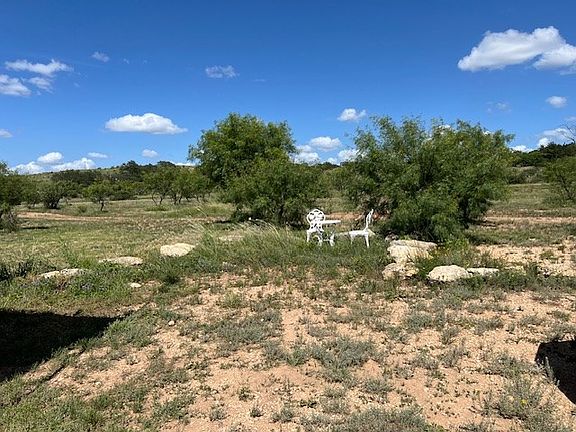 3rd image of 2595 County Road 472