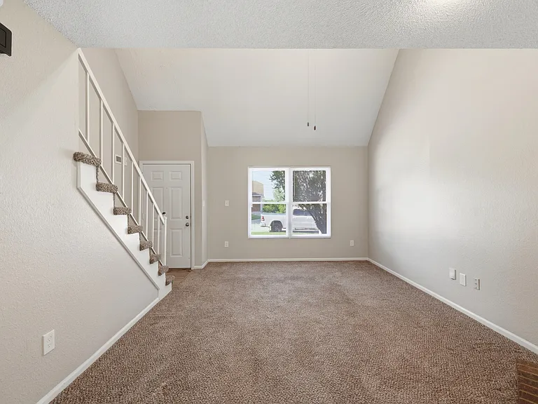 3508 SW Jackson St #3508 — Photo 4
