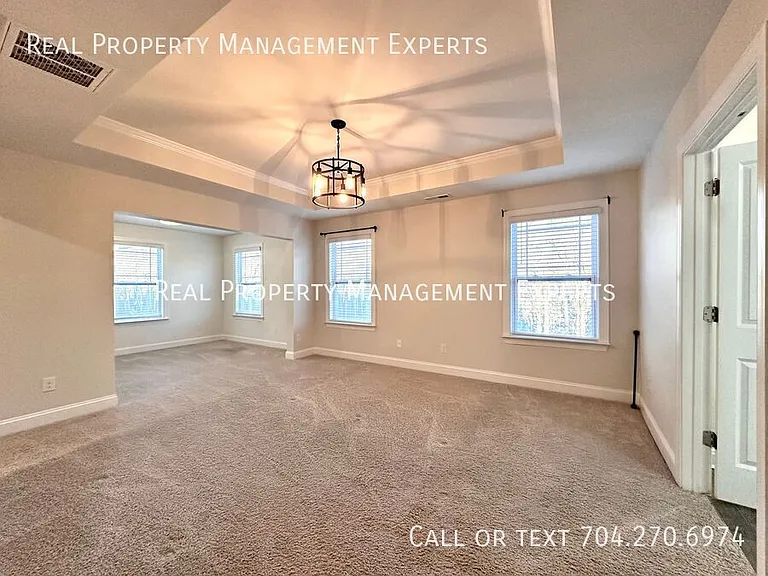 278 Preston Rd — Photo 12
