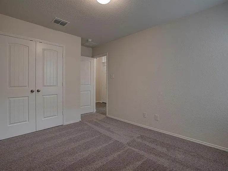 454 Stuart Ln — Photo 21