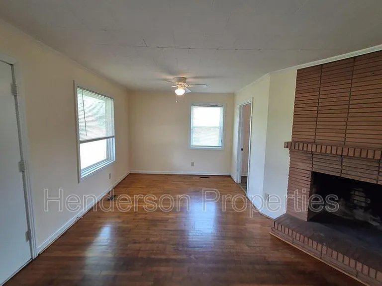 1411 Pennington Rd — Photo 3