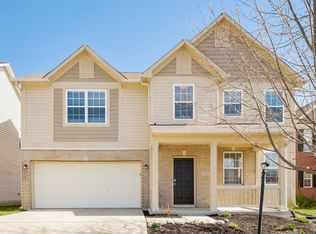 19424 Fox Chase Dr, Noblesville, IN 46062