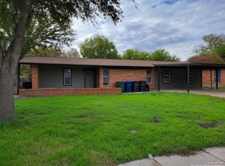 2506 Greencrest Dr, San Antonio, TX 78213