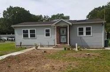 96 Bay Avenue, Ronkonkoma, NY, 11779
