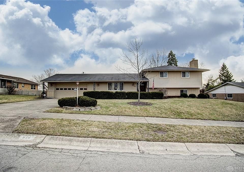 1st image of 914 Crestwood Hills Dr