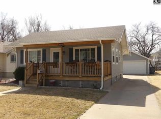 311 E 14th Ave, Hutchinson, KS 67501