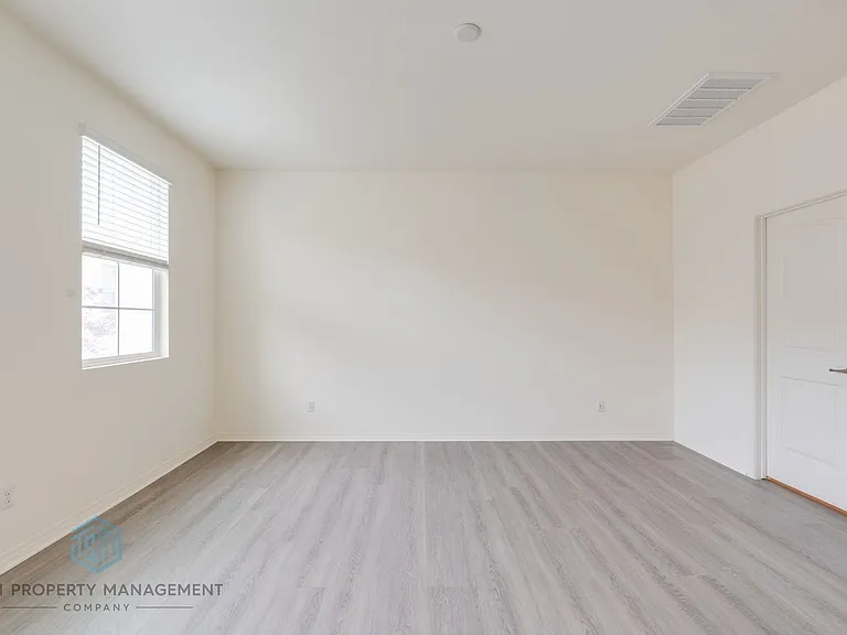 7099 Vernazza Pl — Photo 6