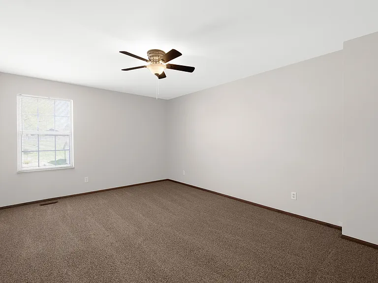2272 N Village Dr #2272 — Photo 17