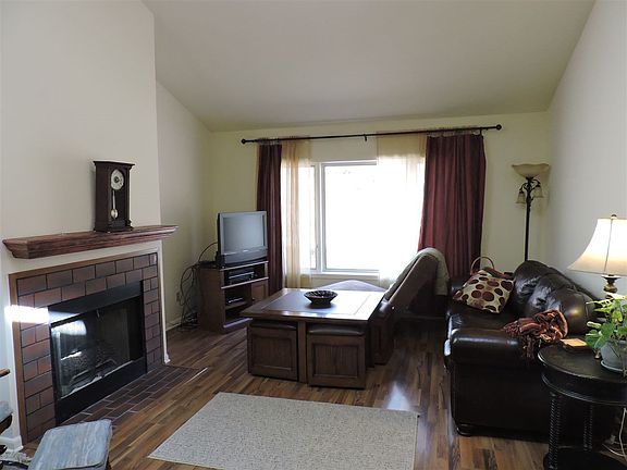 3rd image of 1710 W North Shore Dr