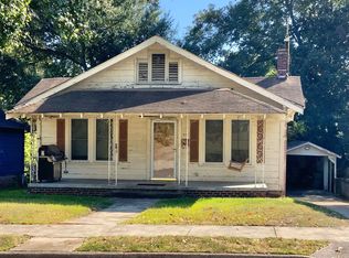 917 W Oak St, El Dorado, AR 71730