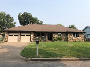 718 W Canton St, Broken Arrow, OK 74012