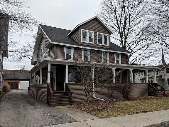 2nd image of 20 Pleasant St