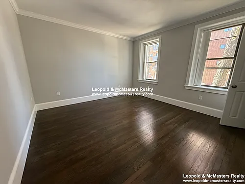 Floor plan 2 bedroom