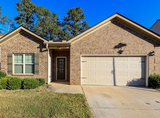 10872 Big Sky Dr, Hampton, GA 30228