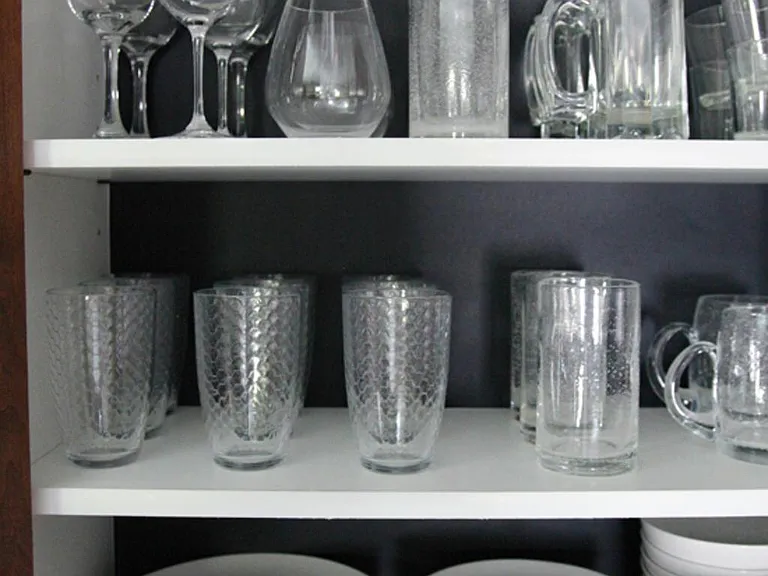 Your dining experience is complete with a variety of glassware for any occasion, from intimate dinners to festive celebrations.