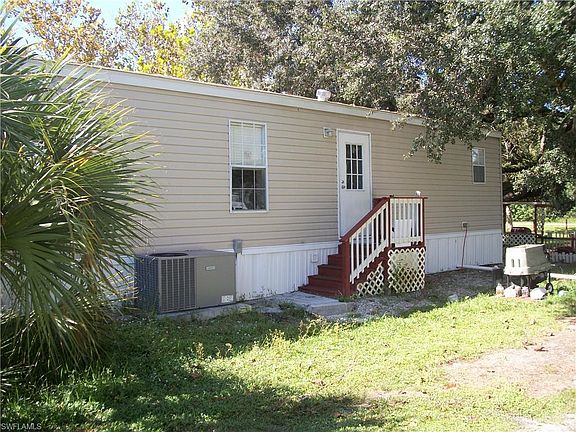5th image of 1080 Hobble Ln