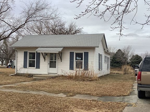 2nd image of 1717 N Platte Ave