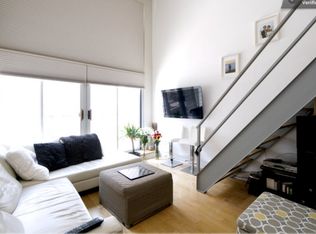 231 16th St APT 2A, Brooklyn, NY 11215