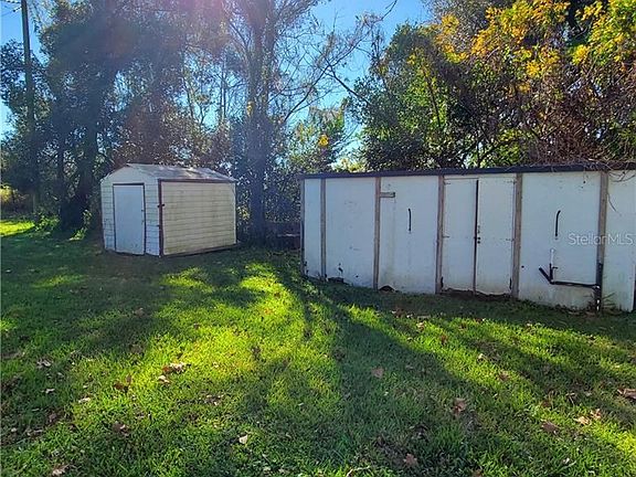 5th image of 37306 Vista Dr