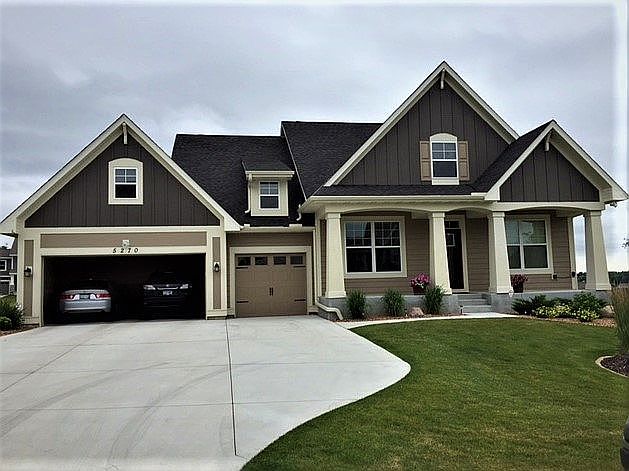 1st image of 5270 Niagara Ln N