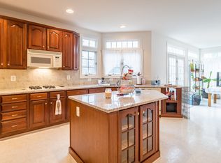 21024 Glendower Ct, Ashburn, VA 20147