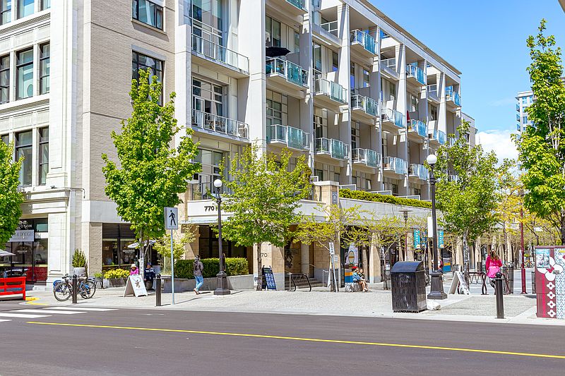 Victoria Apartment for rent - 2 Bedrooms — photo 48