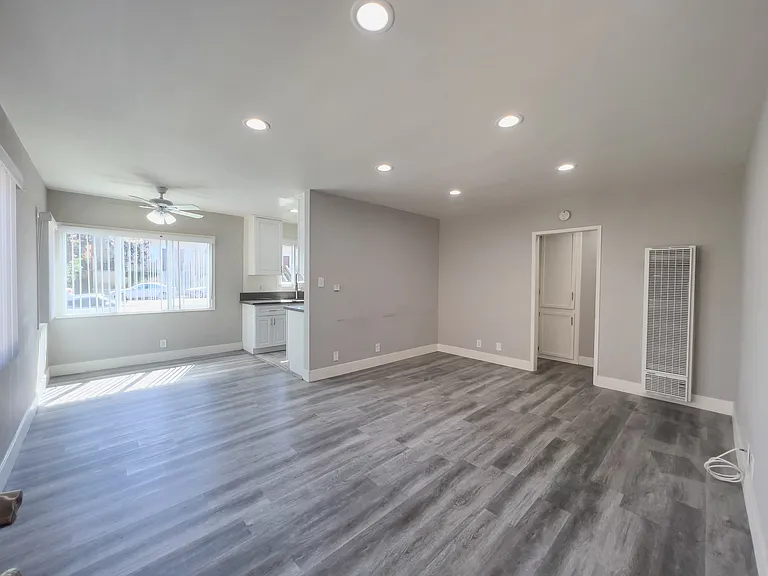 2721 Cabrillo Ave #A — Photo 5