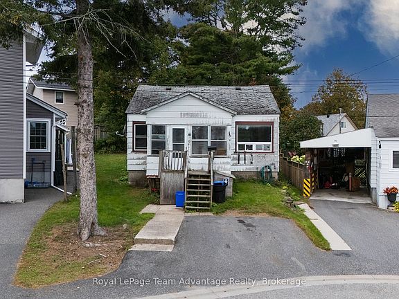 3rd image of 9 Elizabeth Ct