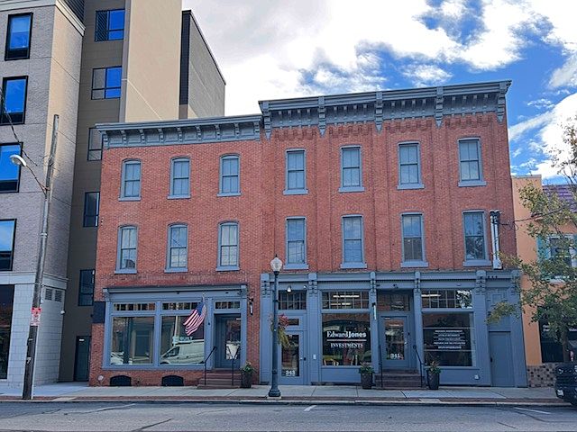 Queen Street View of building. Condo located on third floor. 3,000 sq ft