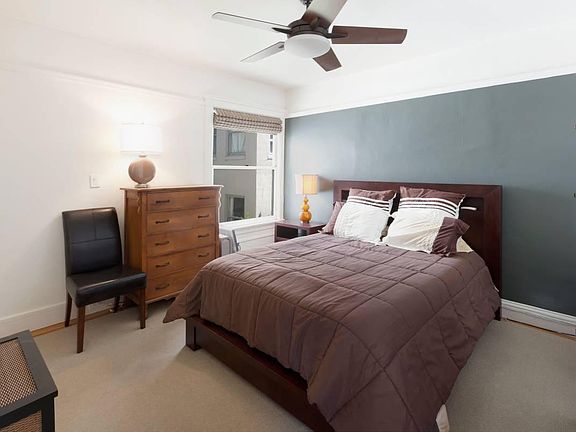 4th image of 3435 Clay St APT 4