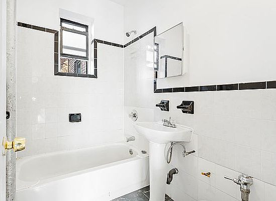5th image of 35-51 94th St #4D