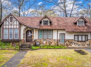 1212 Winfield St, Conway, AR 72032