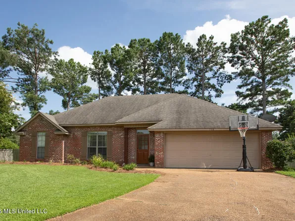 106 Avery Ct, Madison, MS 39110