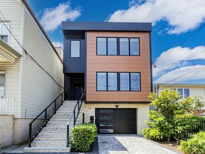 27 Leonard St #2, Jersey City, NJ, 07307