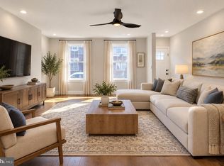 382 Martin St, Philadelphia, PA 19128