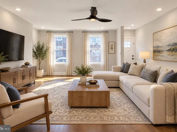 382 Martin St, Philadelphia, PA 19128