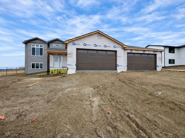 2301 Johnson St, Burlington, ND 58722