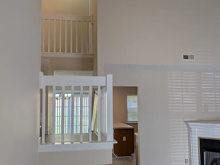 214 Malamute Ln — Photo 4