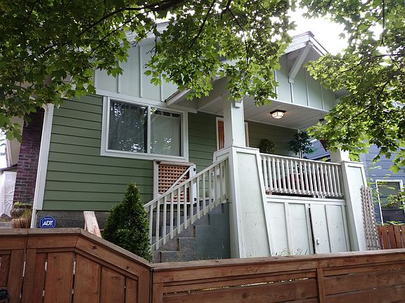 2nd image of 1910 E Marion St