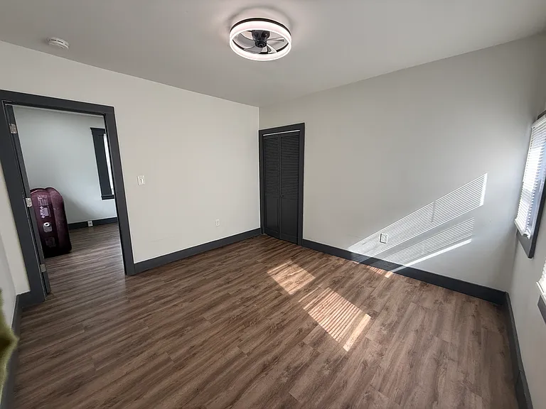 6614 Fullerton Ave #UP — Photo 15