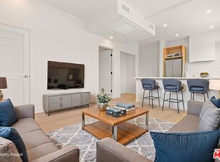 2671 Benedict St #4, Los Angeles, CA 90039