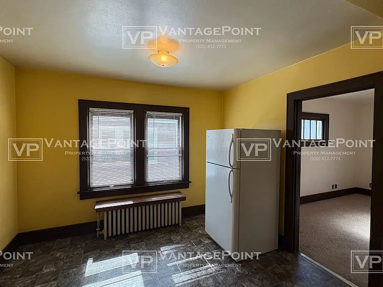860 Hubbard St — Photo 4