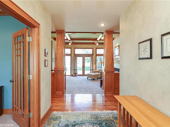 4th image of 14045 Meadow Ln