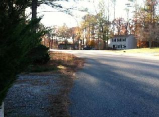 8011 Kempwood Dr, Chesterfield, VA 23832